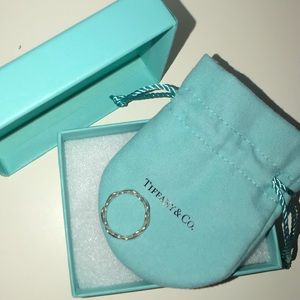 Tiffany & Co. Infinity Ring